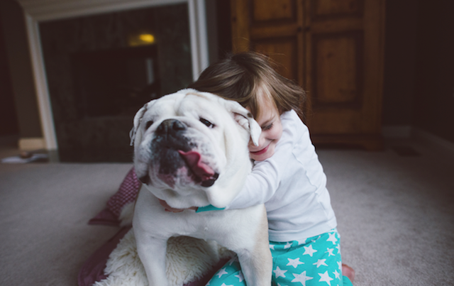 Friendship-Between-a-Young-Girl-and-a-dog-6